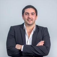 Ali Ezzat
